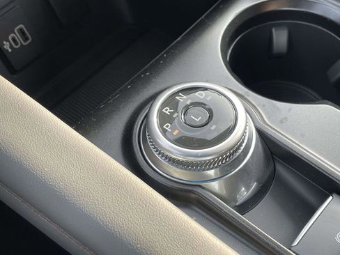 New 2026 Ford Explorer Active w/ Active Comfort Package image 30