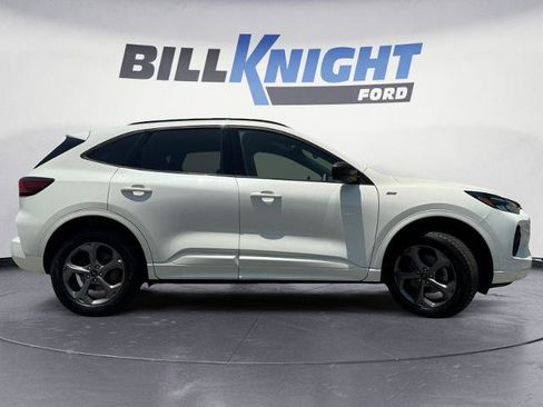 Certified 2024 Ford Escape ST-Line w/ Tech Pack #1 AWD/4WD image 6