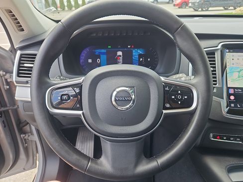 Certified 2024 Volvo XC90 B5 Core AWD/4WD image 22