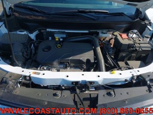 Used 2025 Chevrolet Equinox LT w/ Safety and Technology Package image 5