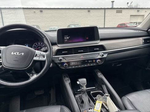 Used 2022 Kia Telluride EX w/ EX Premium Package image 11
