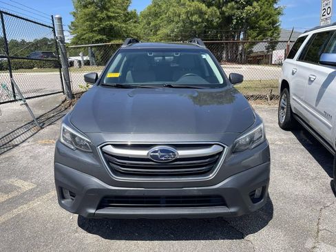 Used 2021 Subaru Outback Premium w/ Popular Package #1 AWD/4WD image 2
