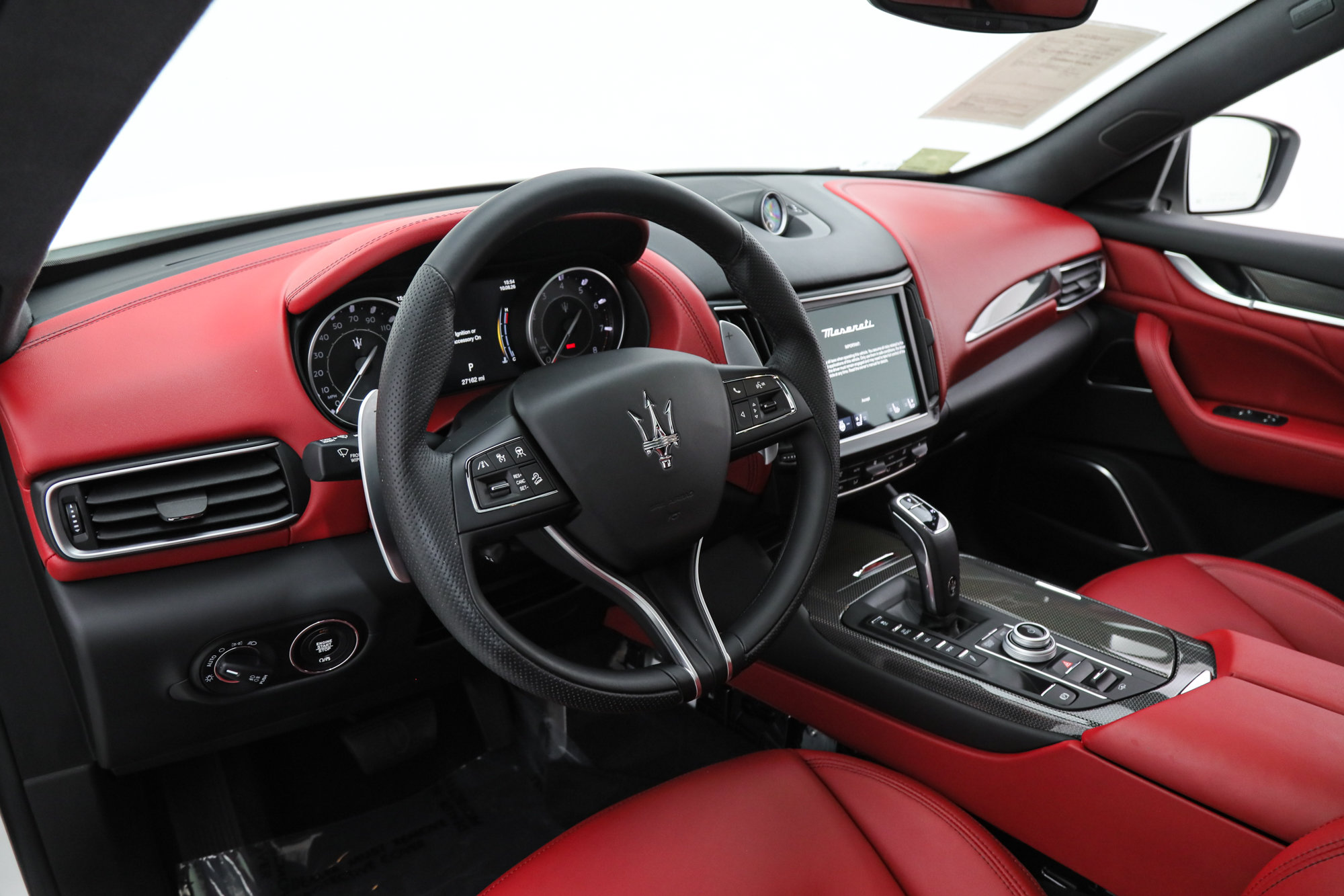 Used 2023 Maserati Levante GT AWD/4WD image 15