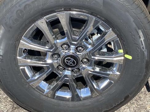 New 2026 Toyota Tacoma Limited AWD/4WD image 6