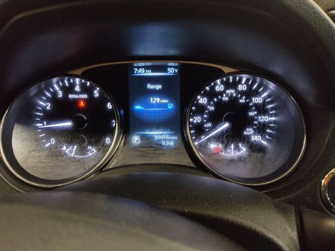 Used 2016 Nissan Rogue SL image 23