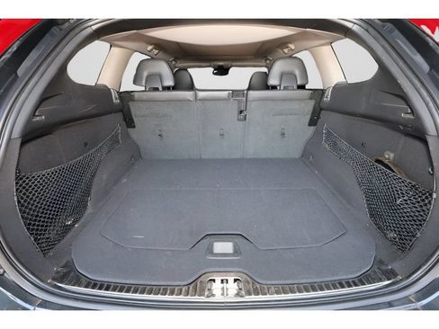 Used 2016 Volvo XC60 T5 Premier w/ Proximity Package FWD image 18