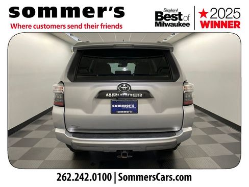 Used 2021 Toyota 4Runner TRD Off-Road image 4