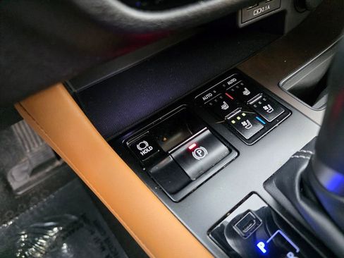 Used 2022 Lexus RX 350 AWD w/ Premium Package image 23