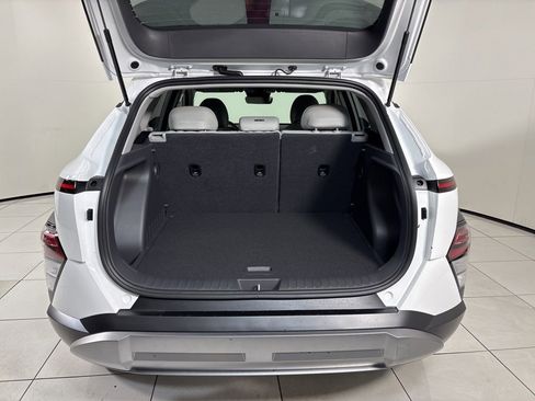 New 2026 Hyundai Kona SEL Premium FWD image 28