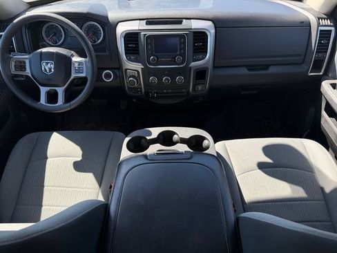 Used 2023 RAM 1500 Classic SLT AWD/4WD image 10