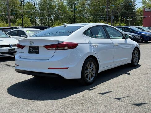 Used 2017 Hyundai Elantra Value Edition FWD image 11