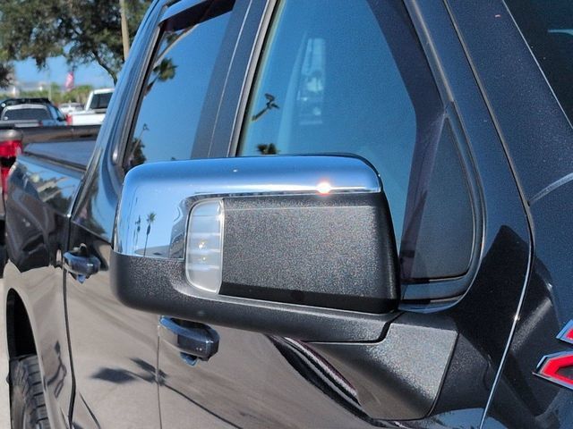 Used 2020 Chevrolet Silverado 1500 LT w/ All-Star Edition AWD/4WD image 12