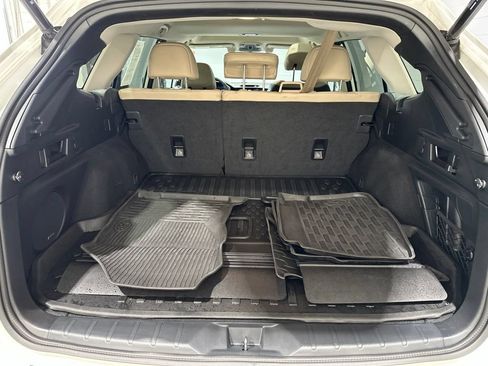 Used 2022 Subaru Outback Limited AWD/4WD image 16