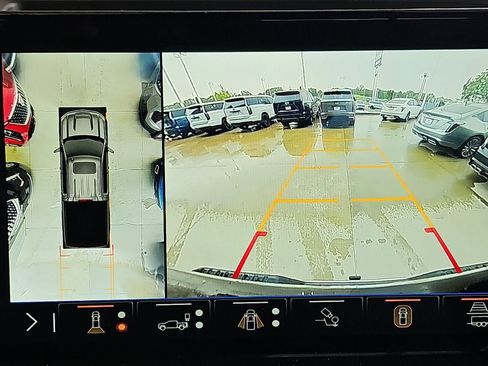 Certified 2025 Chevrolet Silverado 1500 LTZ w/ LTZ Premium Package AWD/4WD image 28