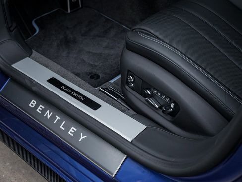 New 2025 Bentley Flying Spur Plug-In Hybrid AWD/4WD image 36