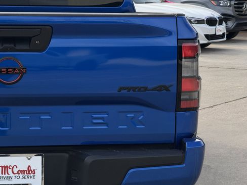 Used 2024 Nissan Frontier PRO-4X w/ Off-Road Protection Package image 8
