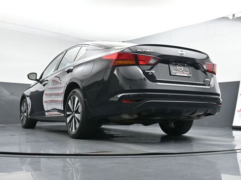 Used 2022 Nissan Altima 2.5 SV image 33