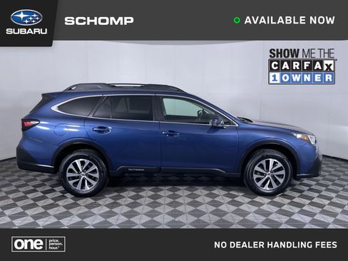 Used 2022 Subaru Outback Premium image 1