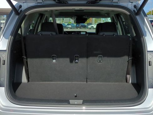 Used 2025 Hyundai Palisade Limited image 13