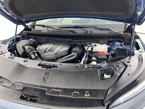 Certified 2025 Buick Enclave Avenir w/ Super Cruise Package image 31