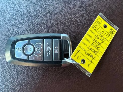 Used 2021 Ford F150 Lariat w/ Equipment Group 502A High AWD/4WD image 30