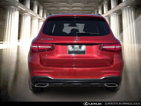 Used 2017 Mercedes-Benz GLC 300 image 5