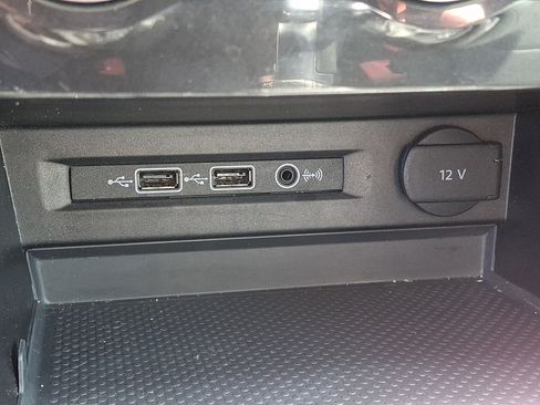 Used 2019 Volkswagen Tiguan SEL w/ 3rd Row Seat Package AWD/4WD image 25