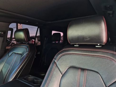 Used 2019 Ford Expedition Limited w/ Equipment Group 303A image 19