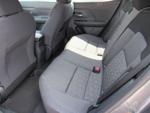 Certified 2025 Nissan Kicks SV w/ Illumination Package image 15