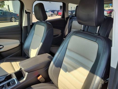 Used 2019 Ford Escape SEL AWD/4WD image 5