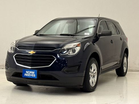 Used 2016 Chevrolet Equinox LS FWD image 2