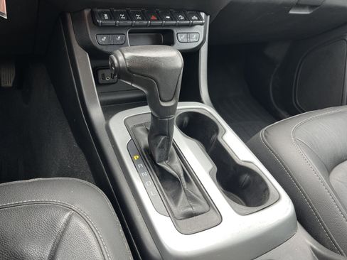 Used 2019 Chevrolet Colorado ZR2 image 10