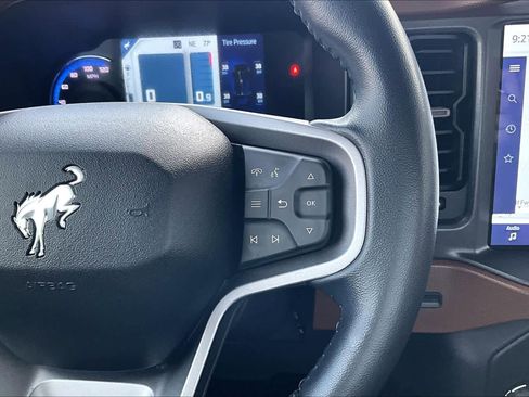 Used 2024 Ford Bronco Outer Banks image 22