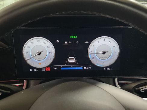 Used 2025 Hyundai Elantra SEL FWD image 24