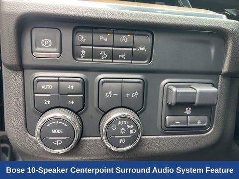 Used 2025 Chevrolet Tahoe High Country AWD/4WD image 23