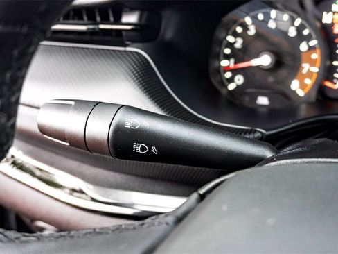 Used 2025 Jeep Compass Latitude w/ Altitude Special Edition image 19