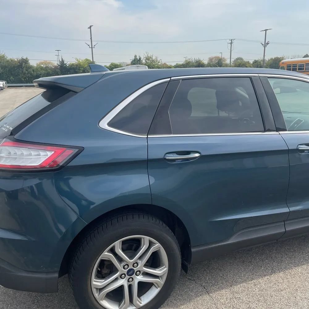 Used 2016 Ford Edge Titanium w/ Equipment Group 302A AWD/4WD image 9