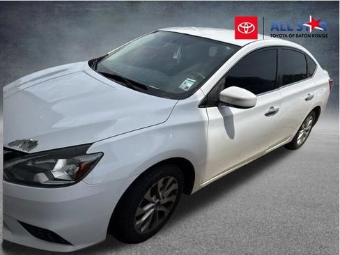 Used 2019 Nissan Sentra SV FWD image 1