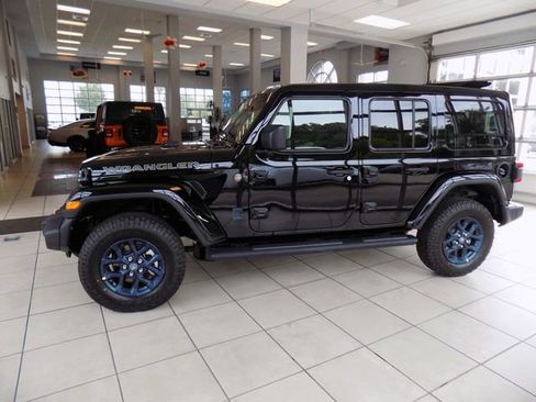 New 2026 Jeep Wrangler Unlimited Sport AWD/4WD image 4