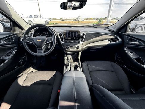 Used 2024 Chevrolet Malibu LT image 10
