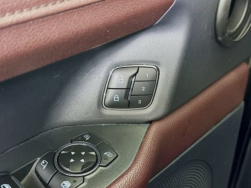Used 2024 Ford Expedition Limited RWD image 22