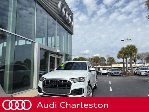 Used 2023 Audi Q7 Premium w/ Towing Package image 1