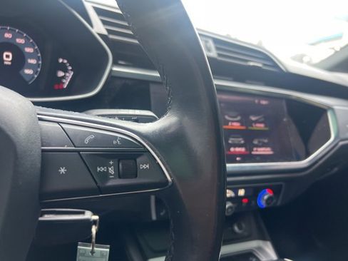 Used 2021 Audi Q3 2.0T Premium image 20