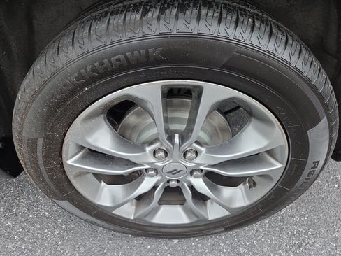 Used 2019 Dodge Durango GT AWD/4WD image 12