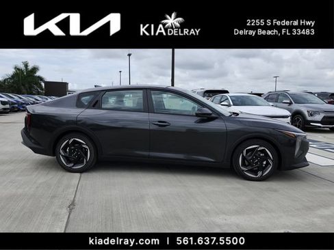New 2026 Kia K4 EX FWD image 2