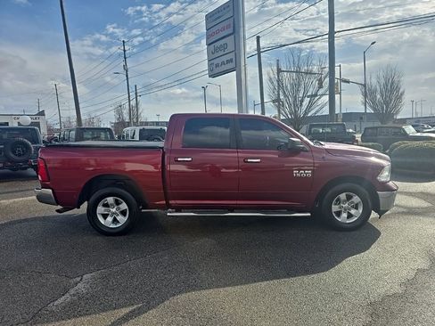 Used 2014 RAM 1500 Classic SLT image 2