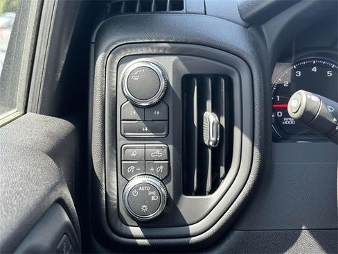 Used 2025 GMC Sierra 2500 Pro image 17