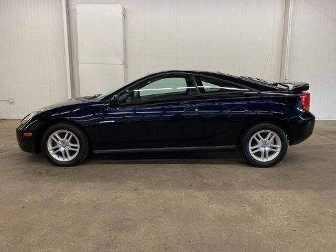 Used 2000 Toyota Celica GT FWD image 2