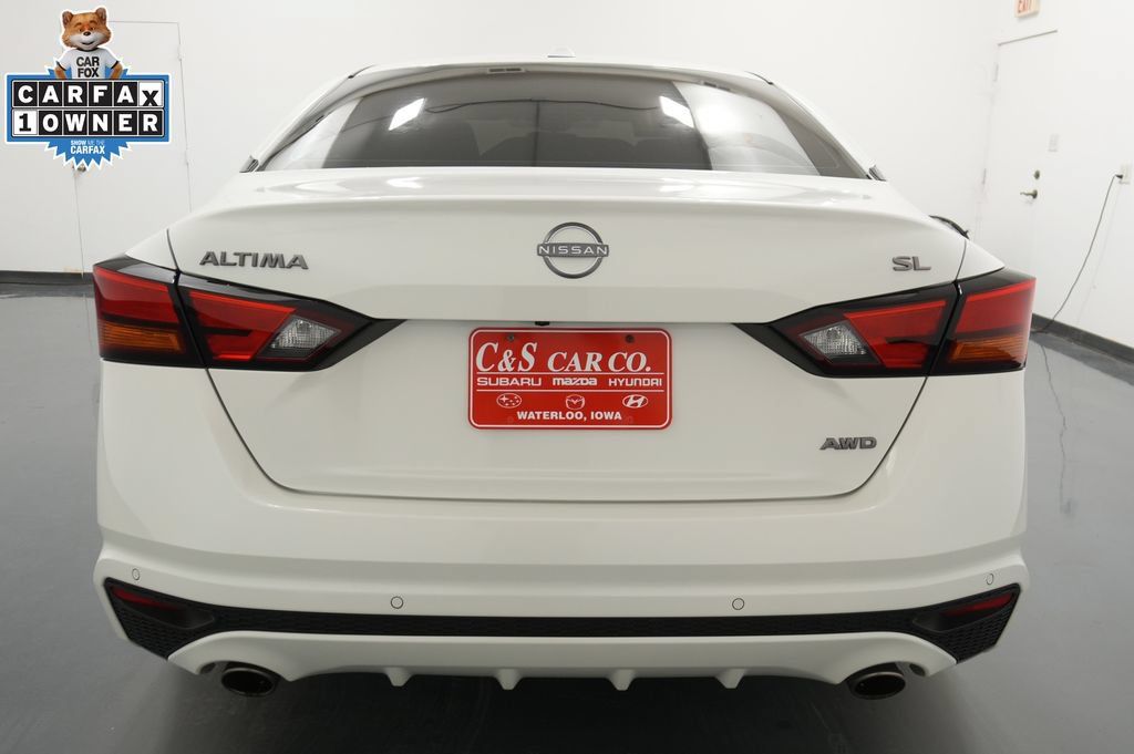 Used 2024 Nissan Altima 2.5 SL AWD/4WD image 7