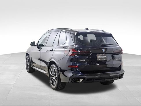 New 2026 BMW X5 xDrive40i w/ Executive Package image 3